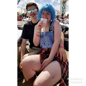 Meet your Posher, Ariana